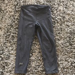 Under armor crop